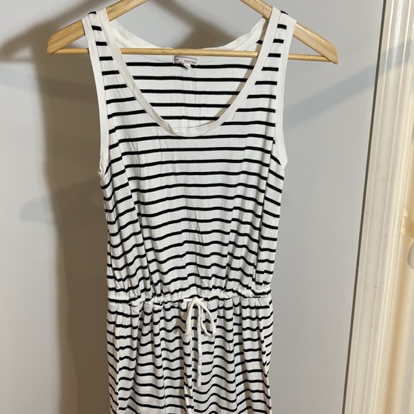 GAP Striped Maxi Dress - Picture 3 of 5